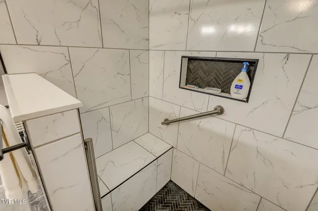 $548,000 | 647-645 Seaton Road, Afton, TN 37616