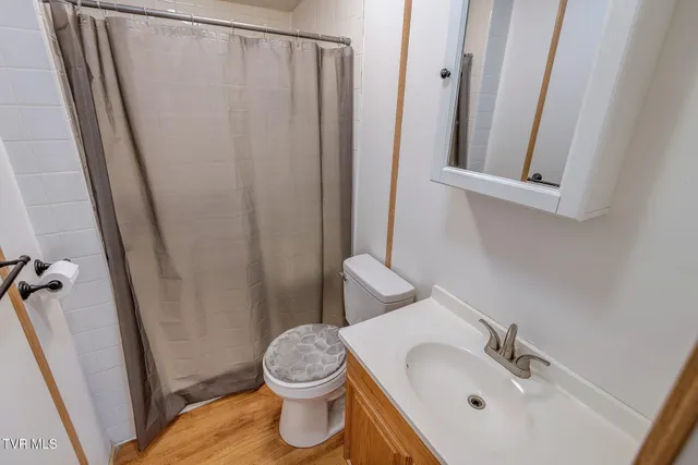 $548,000 | 647-645 Seaton Road, Afton, TN 37616