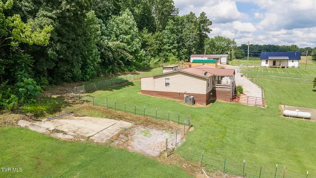 $548,000 | 647-645 Seaton Road, Afton, TN 37616