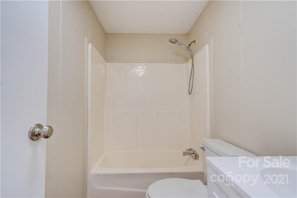 3115 Yates Road Shelby, NC 28150 - Photo 8 of 10 Gallery Image 8