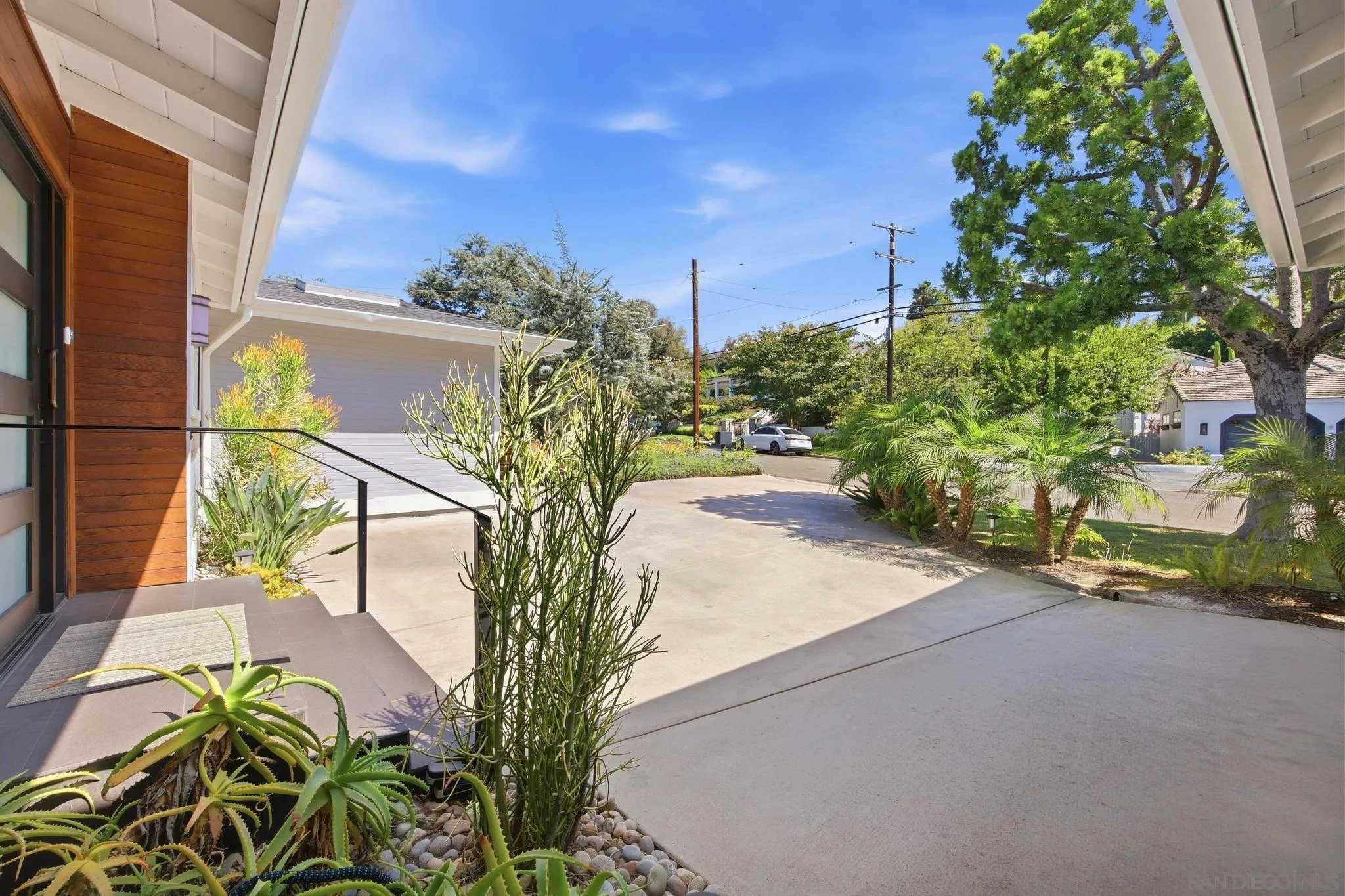 1402 Rodeo Drive La Jolla, CA 92037 - Photo 28 of 75 Gallery Image 28