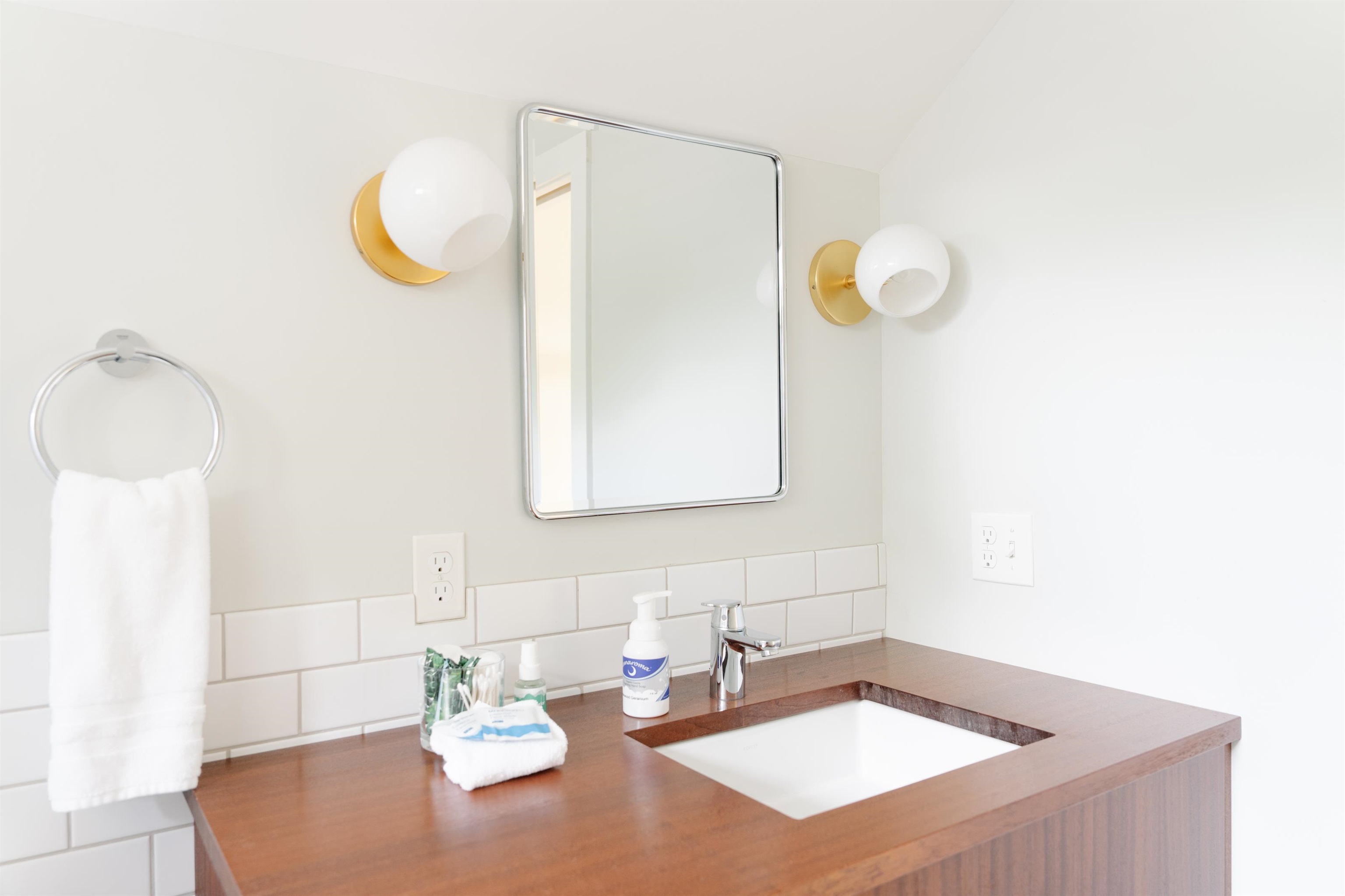 80 Maple Street Burlington, VT 05401 - Photo 28 of 46