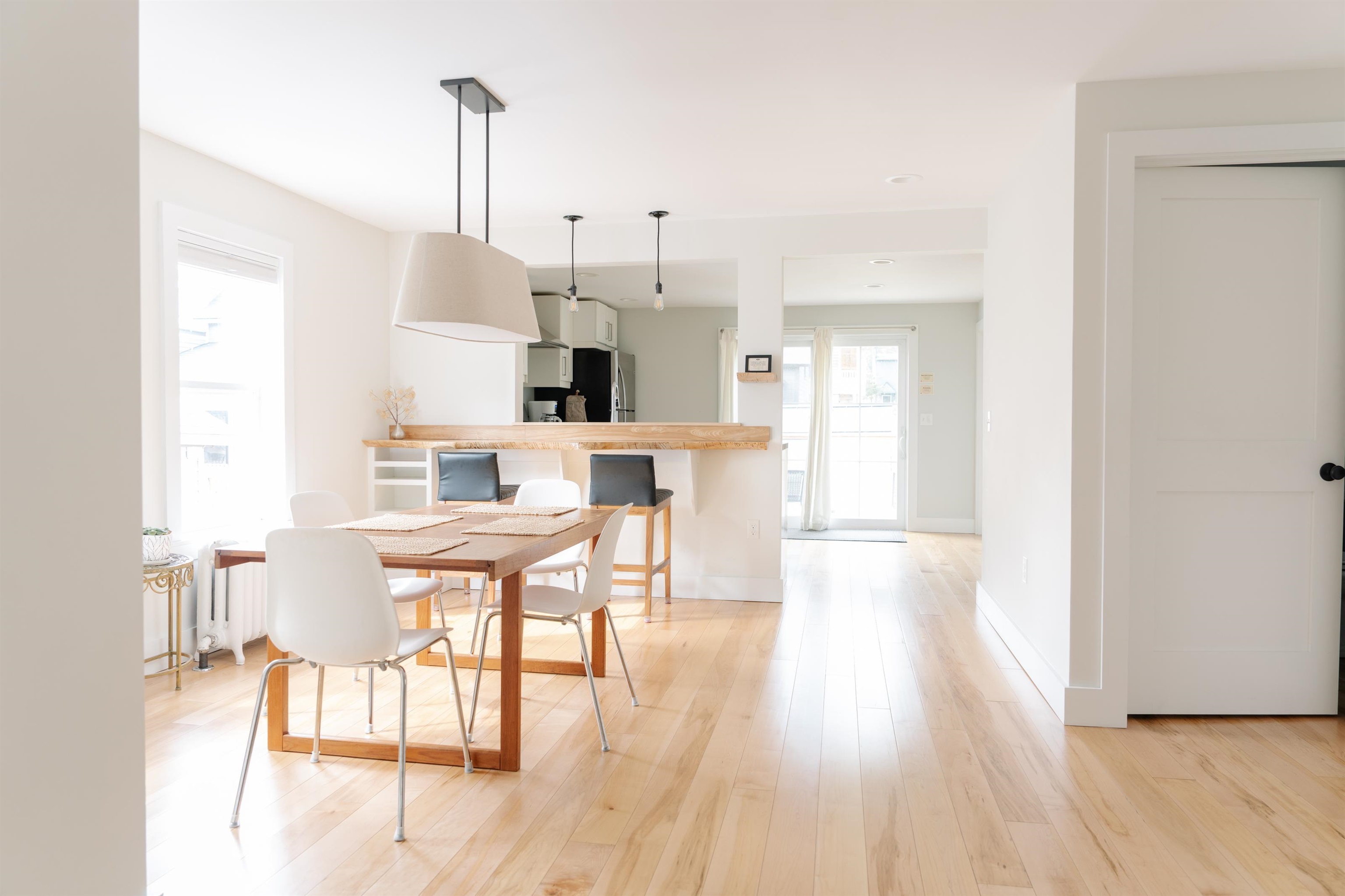 80 Maple Street Burlington, VT 05401 - Photo 7 of 46