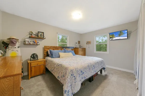 $459,900 | 48135 Thunderbird Hill, Kasota, MN 56050