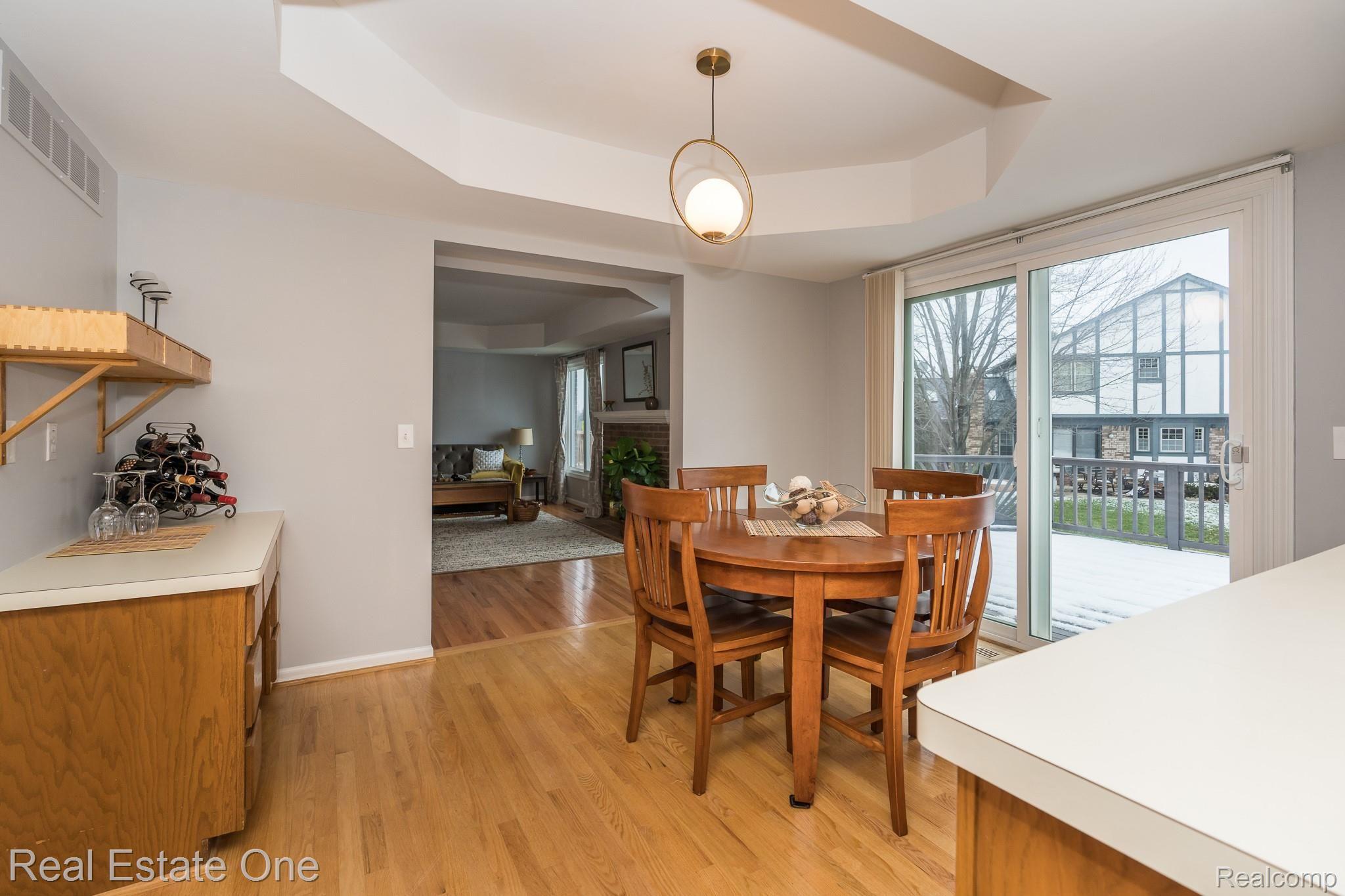 3151 Primrose Drive Rochester, MI 48307 - Photo 22 of 48 3151 Primrose MLS-W019.jpg