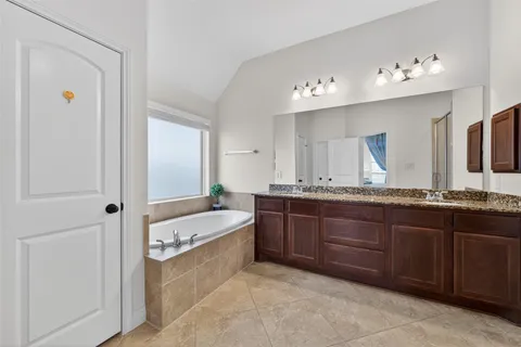 $379,900 | 22211 Slate Oaks Lane, Richmond, TX 77469