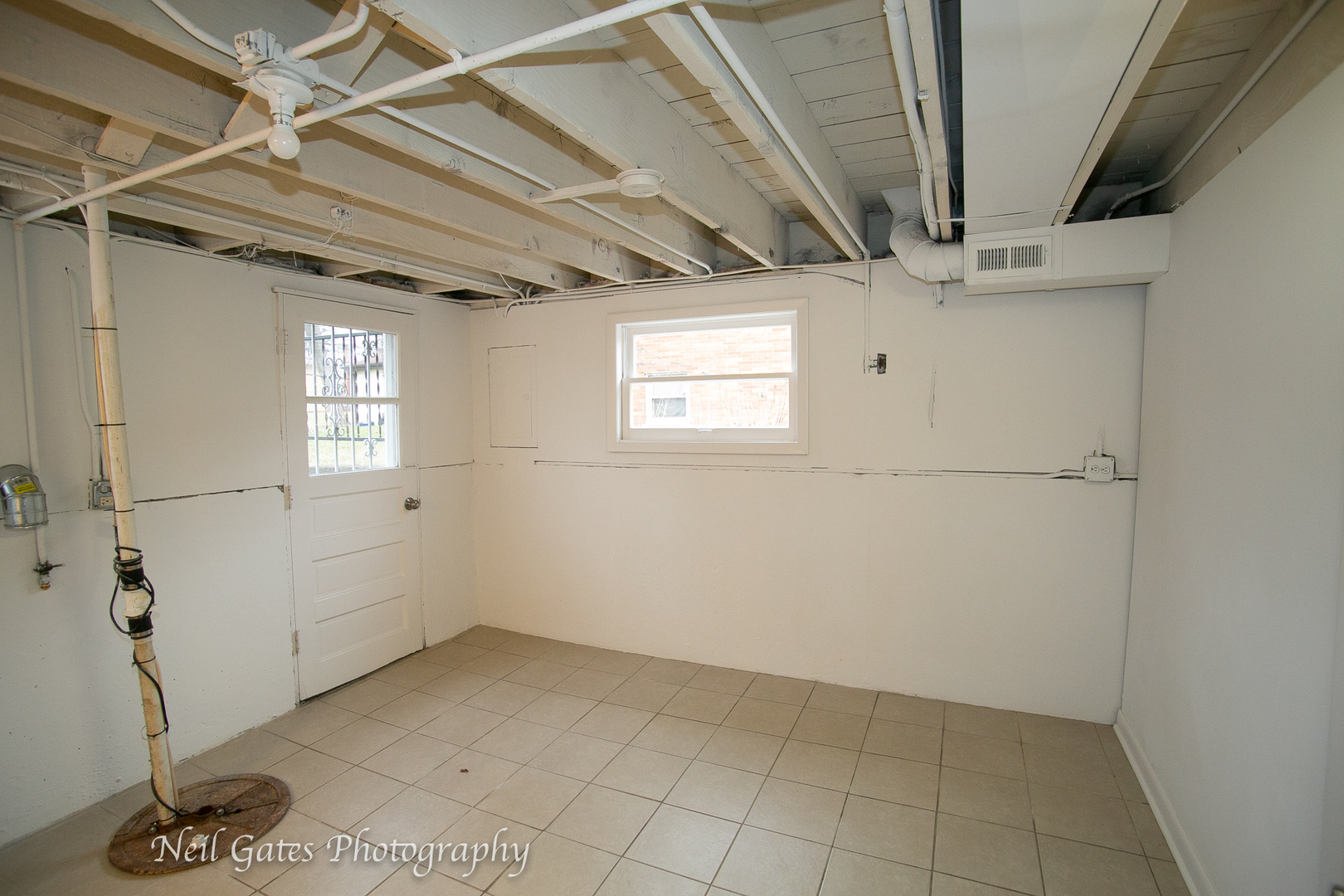 1459 West 187th Street Homewood, IL 60430 - Photo 24 of 32 a view of an empty room
