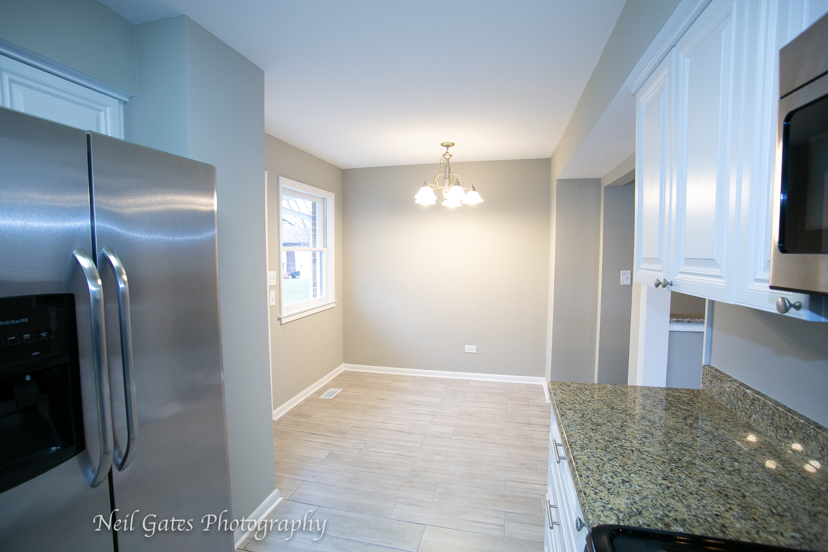 1459 West 187th Street Homewood, IL 60430 - Photo 8 of 32 a view of a kitchen cabinets and stainless steel appliances
