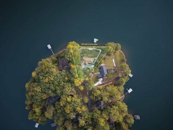 516 Hillandale Road Seneca, SC 29672 - Photo 41 of 50 320 feet of Open Shoreline