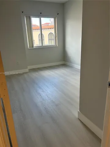 $639,000 | 10 Aragon Avenue, Unit 814, Coral Gables, FL 33134