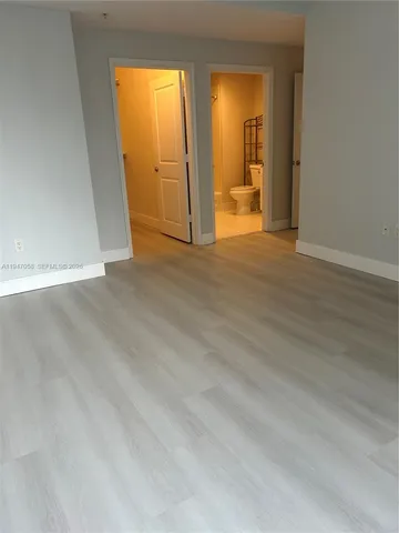 $639,000 | 10 Aragon Avenue, Unit 814, Coral Gables, FL 33134