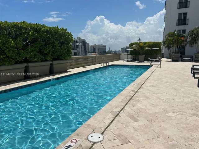 $639,000 | 10 Aragon Avenue, Unit 814, Coral Gables, FL 33134