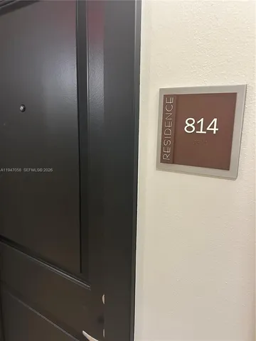 $639,000 | 10 Aragon Avenue, Unit 814, Coral Gables, FL 33134