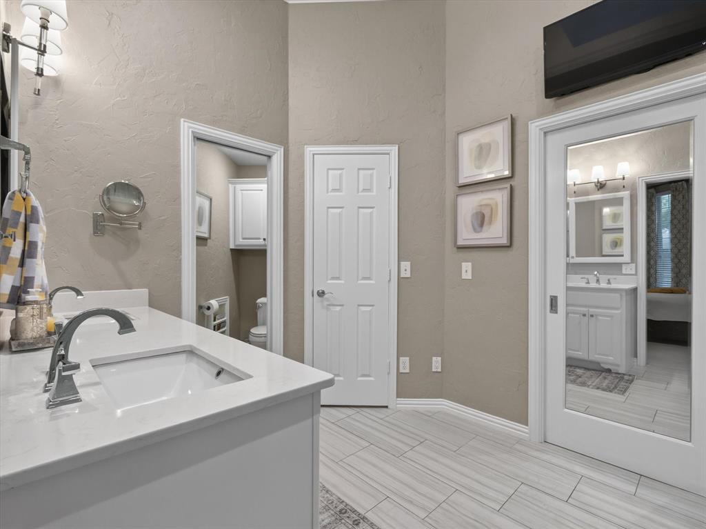 4003 Rive Lane Addison, TX 75001 - Photo 19 of 40