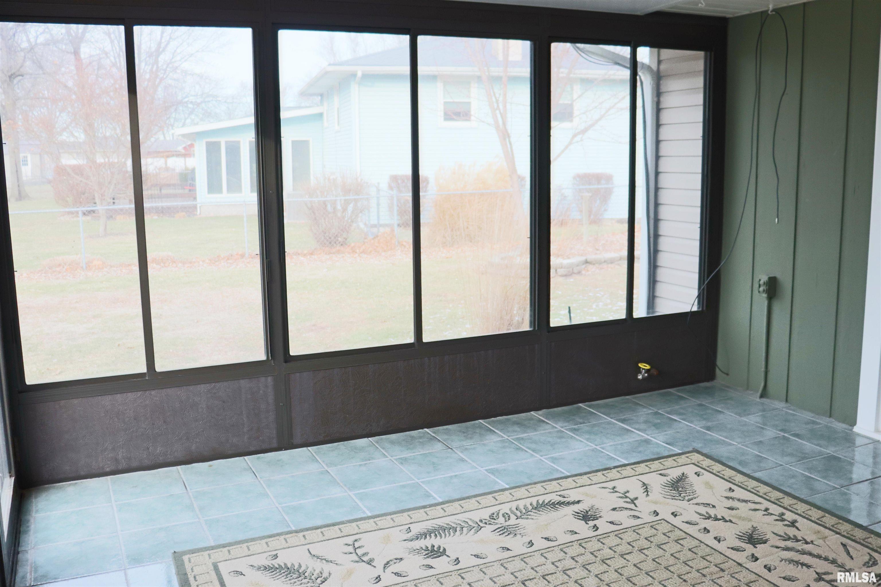 27 Harvester Road Canton, IL 61520 - Photo 24 of 53