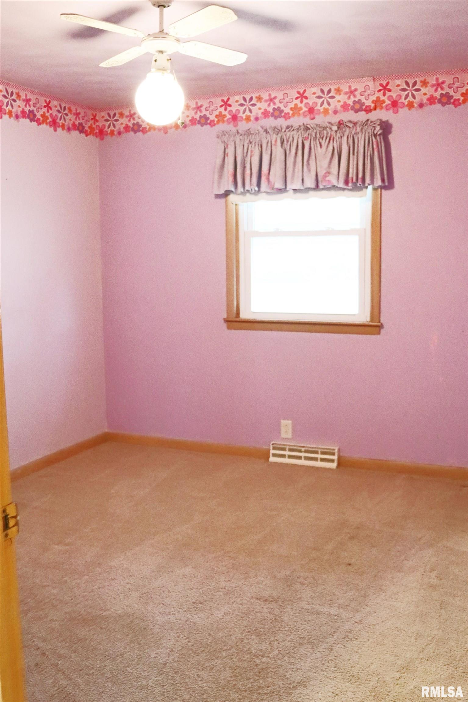 27 Harvester Road Canton, IL 61520 - Photo 38 of 53