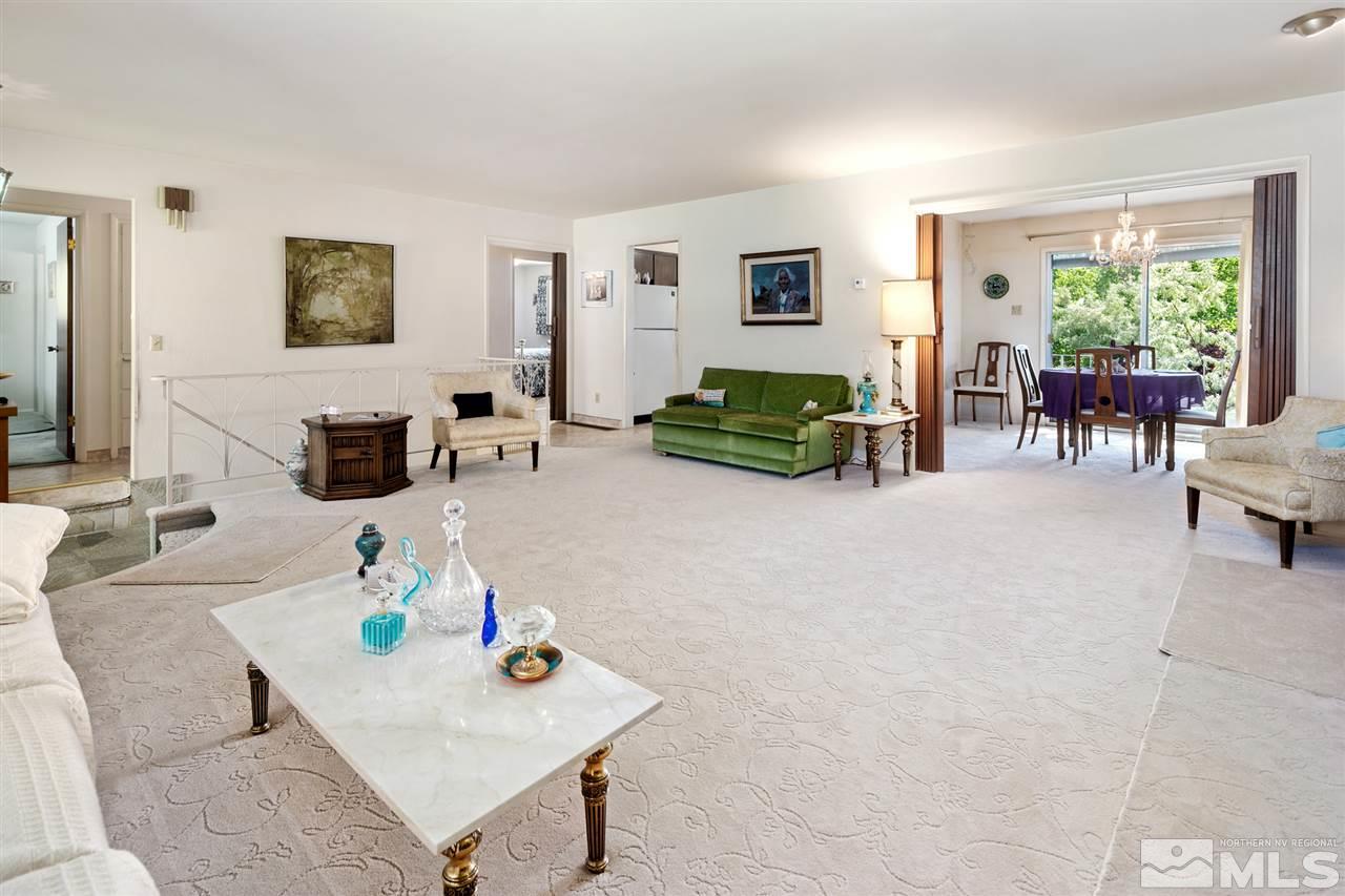 3360 Marthiam Avenue Reno, NV 89509 - Photo 10 of 39 a living room with furniture and wooden floor