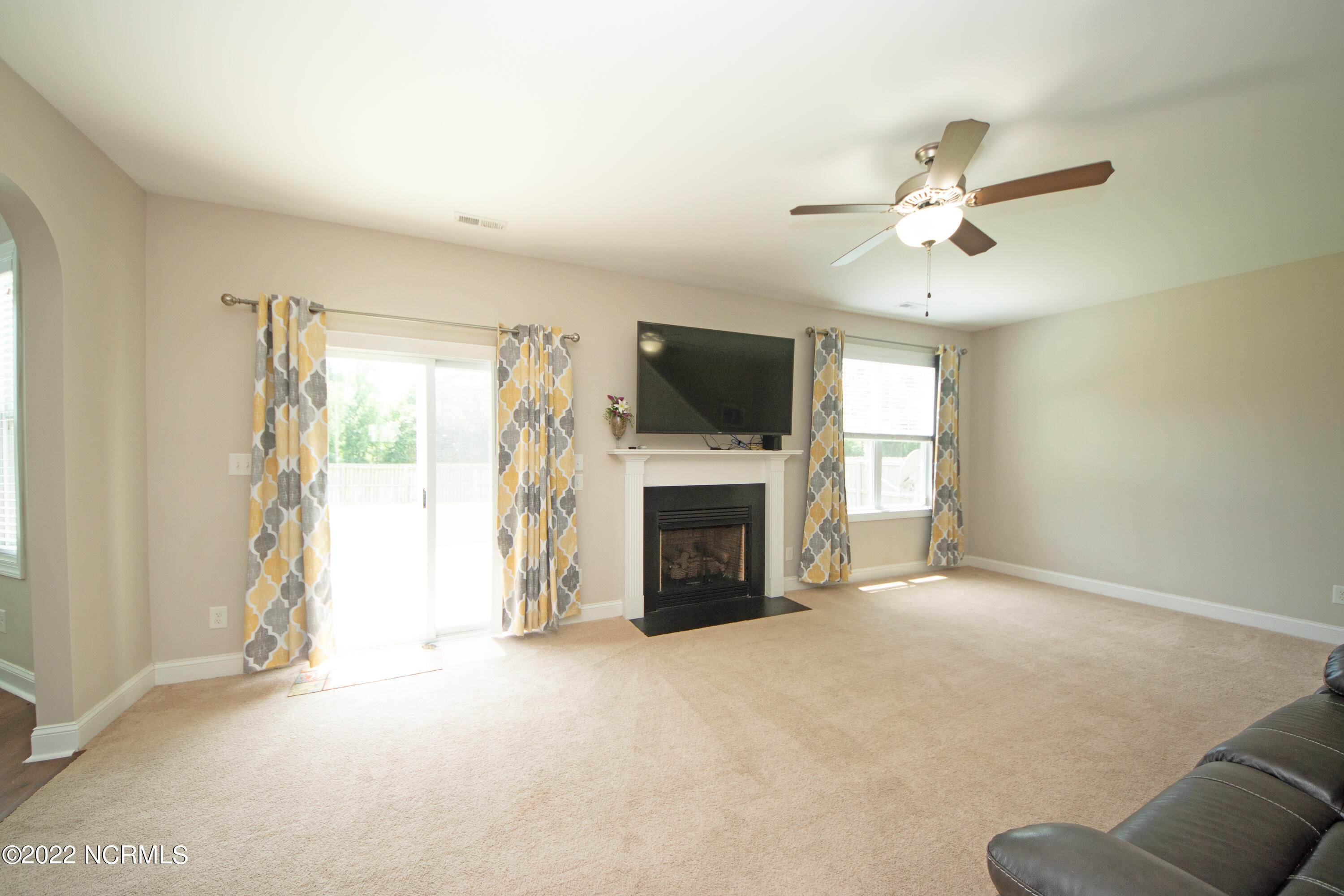 309 Catamaran Road Swansboro, NC 28584 - Photo 20 of 68 DSC04153