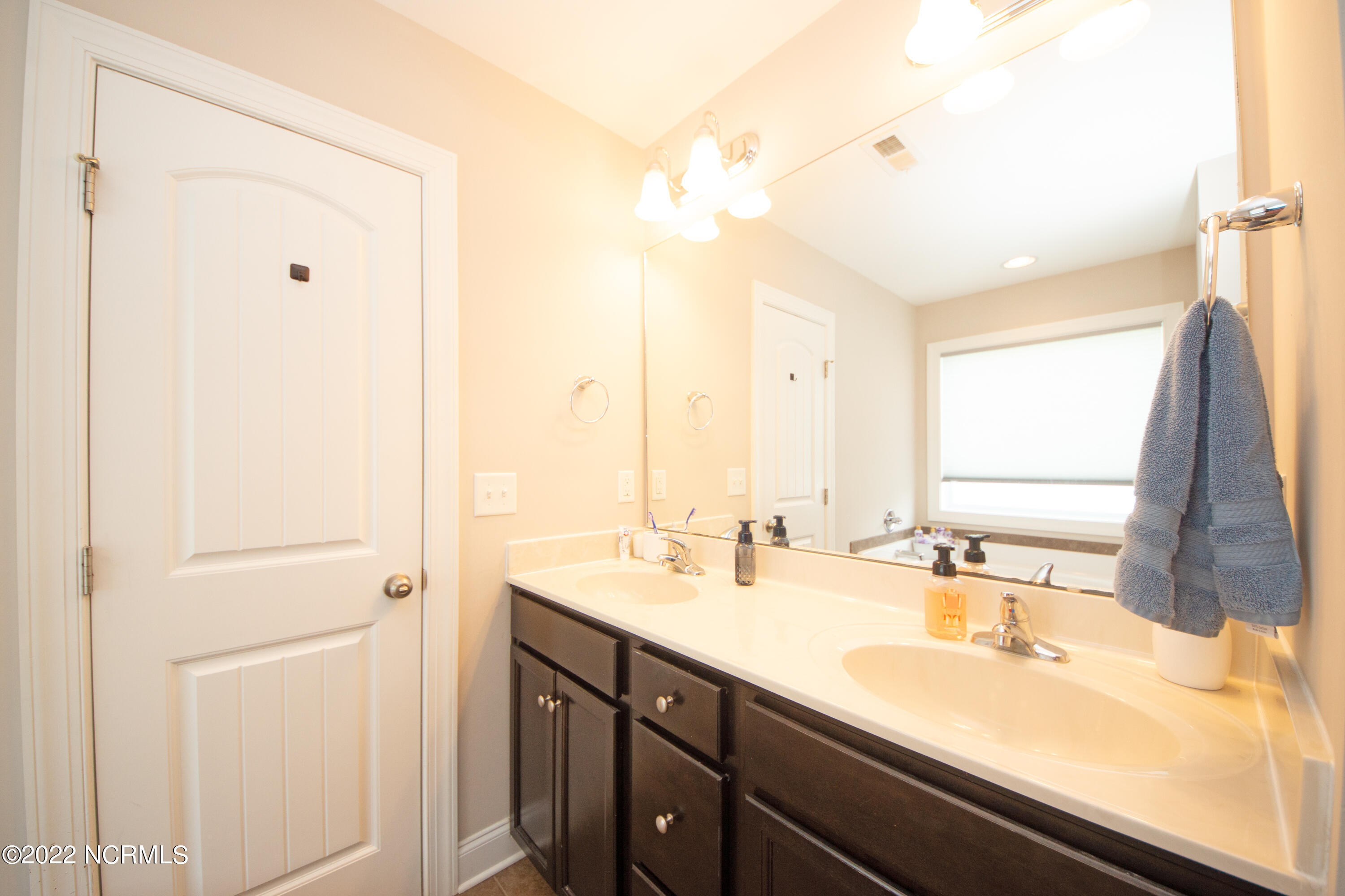 309 Catamaran Road Swansboro, NC 28584 - Photo 32 of 68 DSC04180