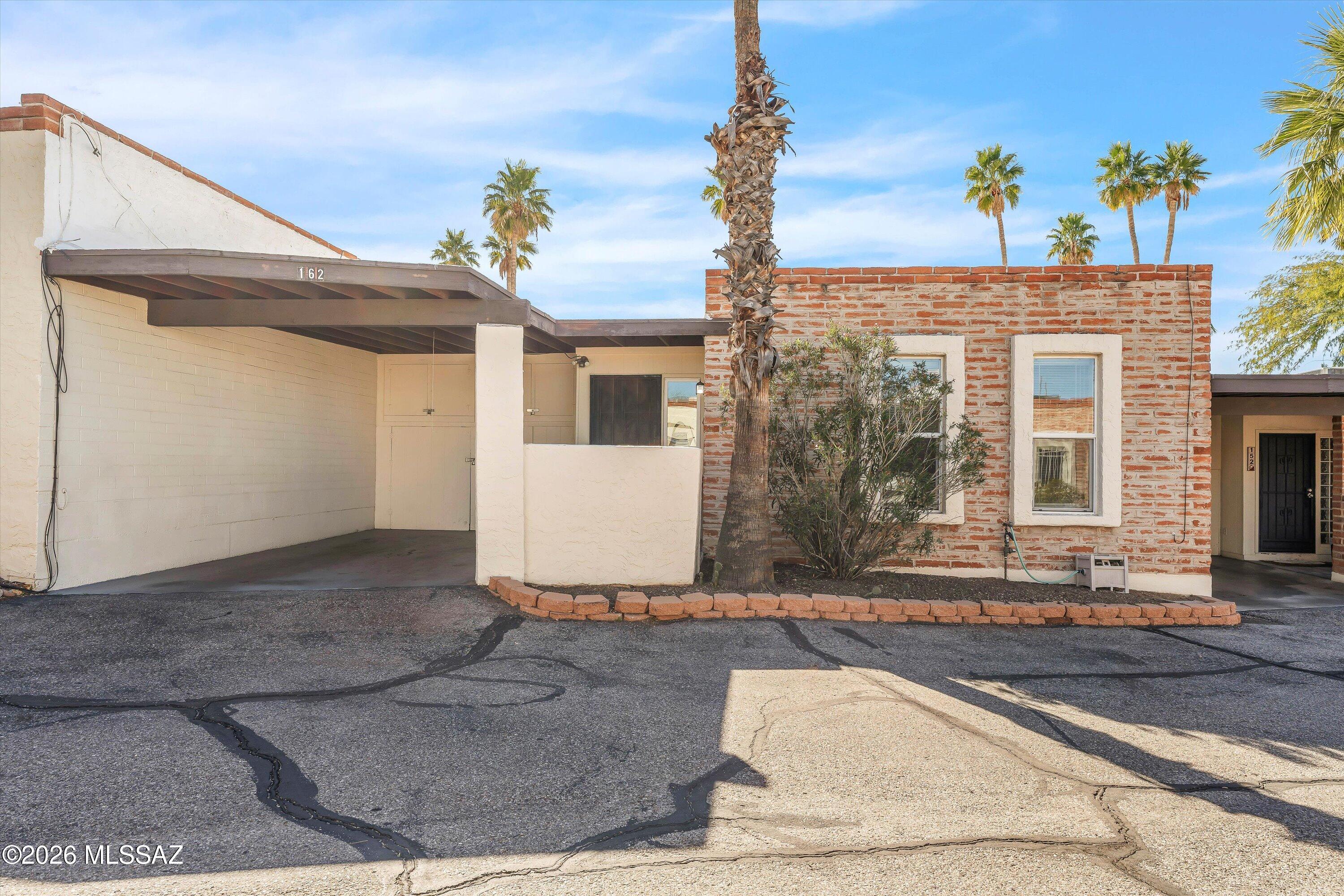 9111 North Oracle Road, Unit 162 Oro Valley, AZ 85704 - Photo 3 of 39