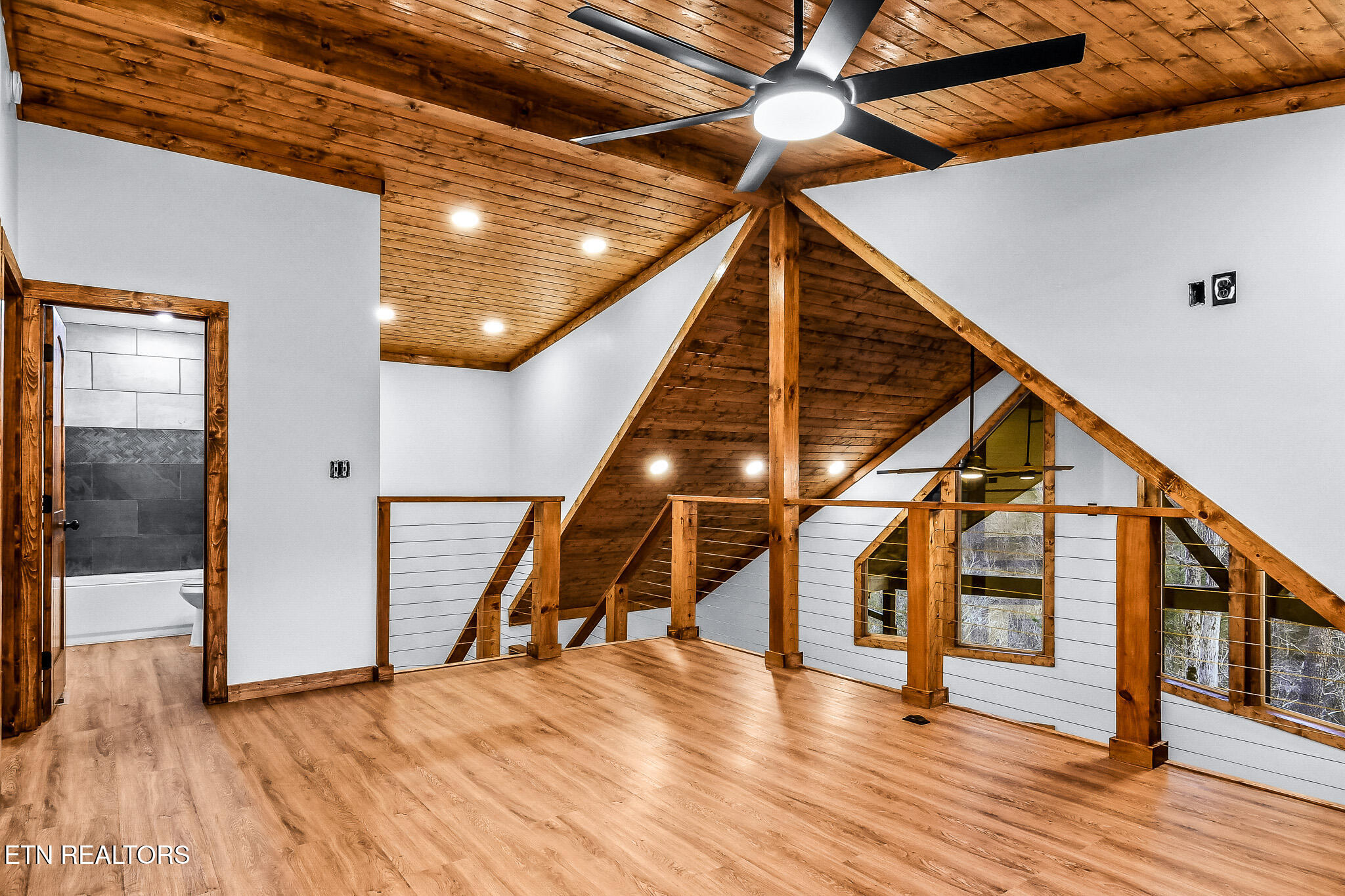 2632 Bird View Lane Sevierville, TN 37862 - Photo 16 of 24 DSC_5460 (1)