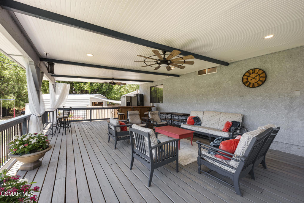 6142 Hope Street Simi Valley, CA 93063 - Photo 21 of 49