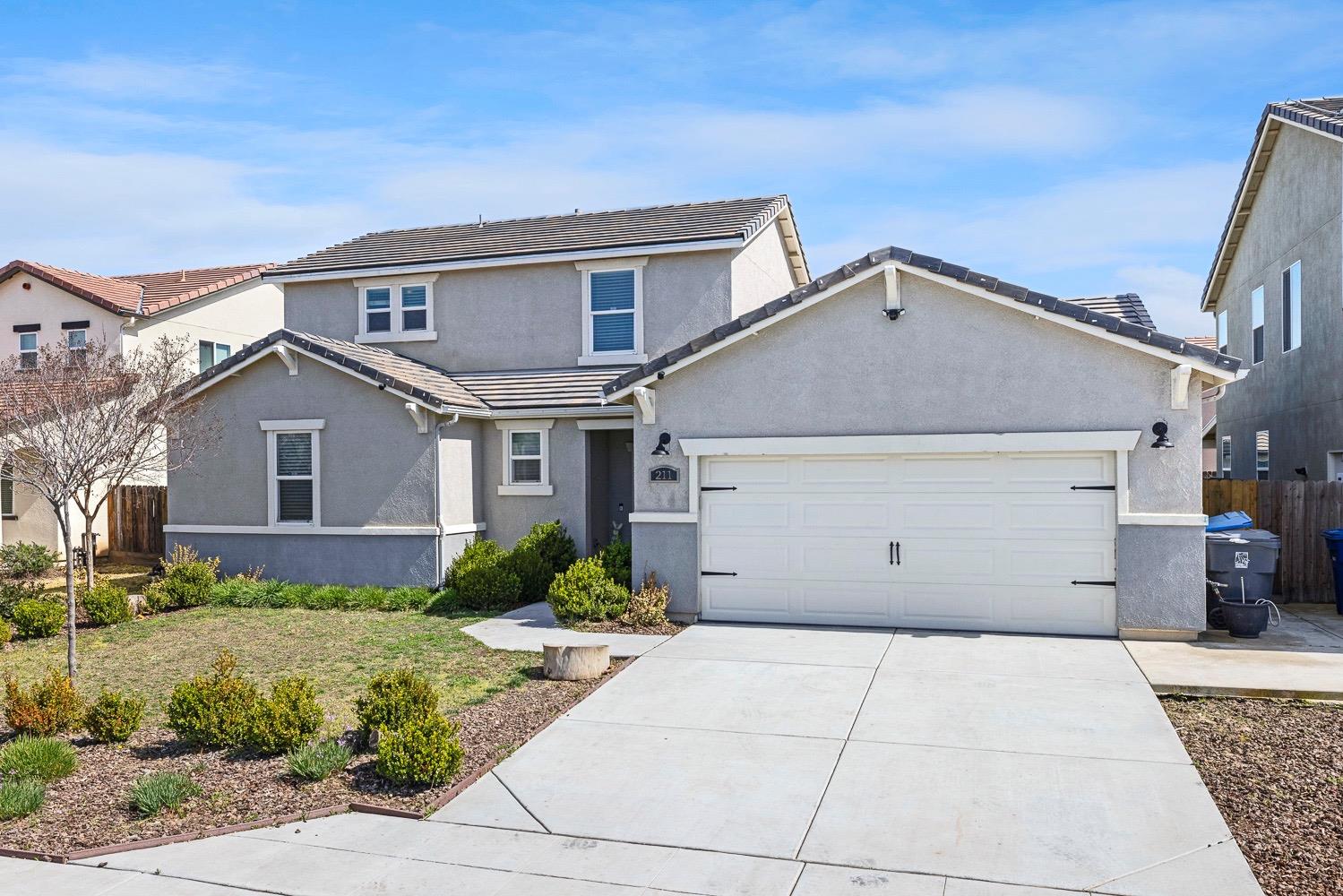 211 Rancho Mirage Road Madera, CA 93638 - Photo 3 of 40 Gallery Image 3