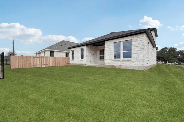 $475,482 | 11212 Koko Cayuse Trail, Manor, TX 78653