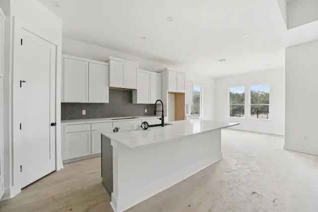 $475,482 | 11212 Koko Cayuse Trail, Manor, TX 78653