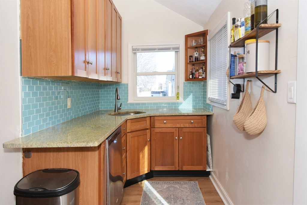 4 Stafford Road Hull, MA 02045 - Photo 16 of 37 Gallery Image 16