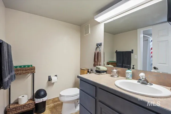 $600,000 | 200 8th Avenue North, Buhl, ID 83316