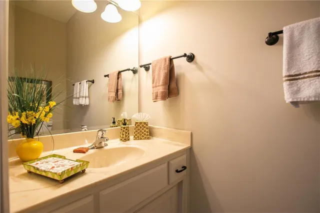 $530,000 | 14823 Meadow Lane, Leawood, KS 66224