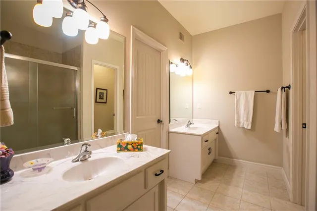 $530,000 | 14823 Meadow Lane, Leawood, KS 66224