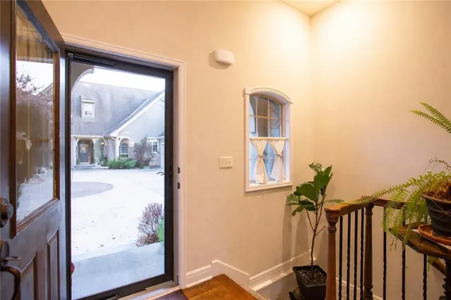 $530,000 | 14823 Meadow Lane, Leawood, KS 66224