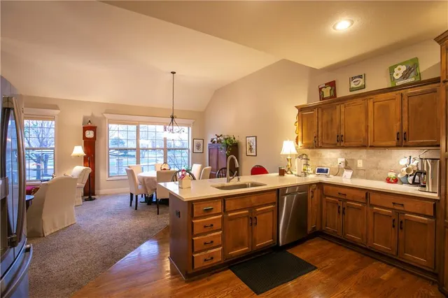 $530,000 | 14823 Meadow Lane, Leawood, KS 66224