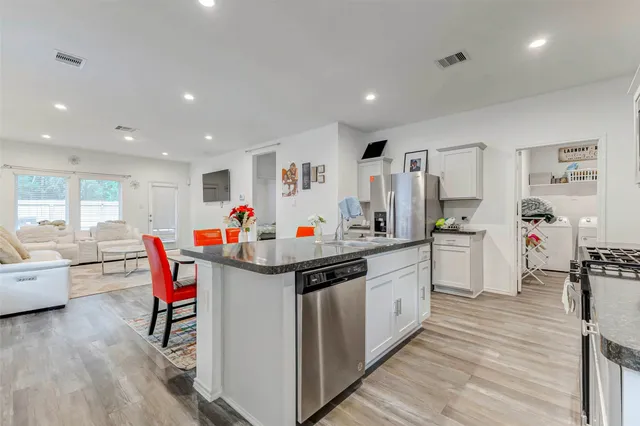 $2,400 | 5122 Sequoia Heights Ln Spring, Spring, TX 77373