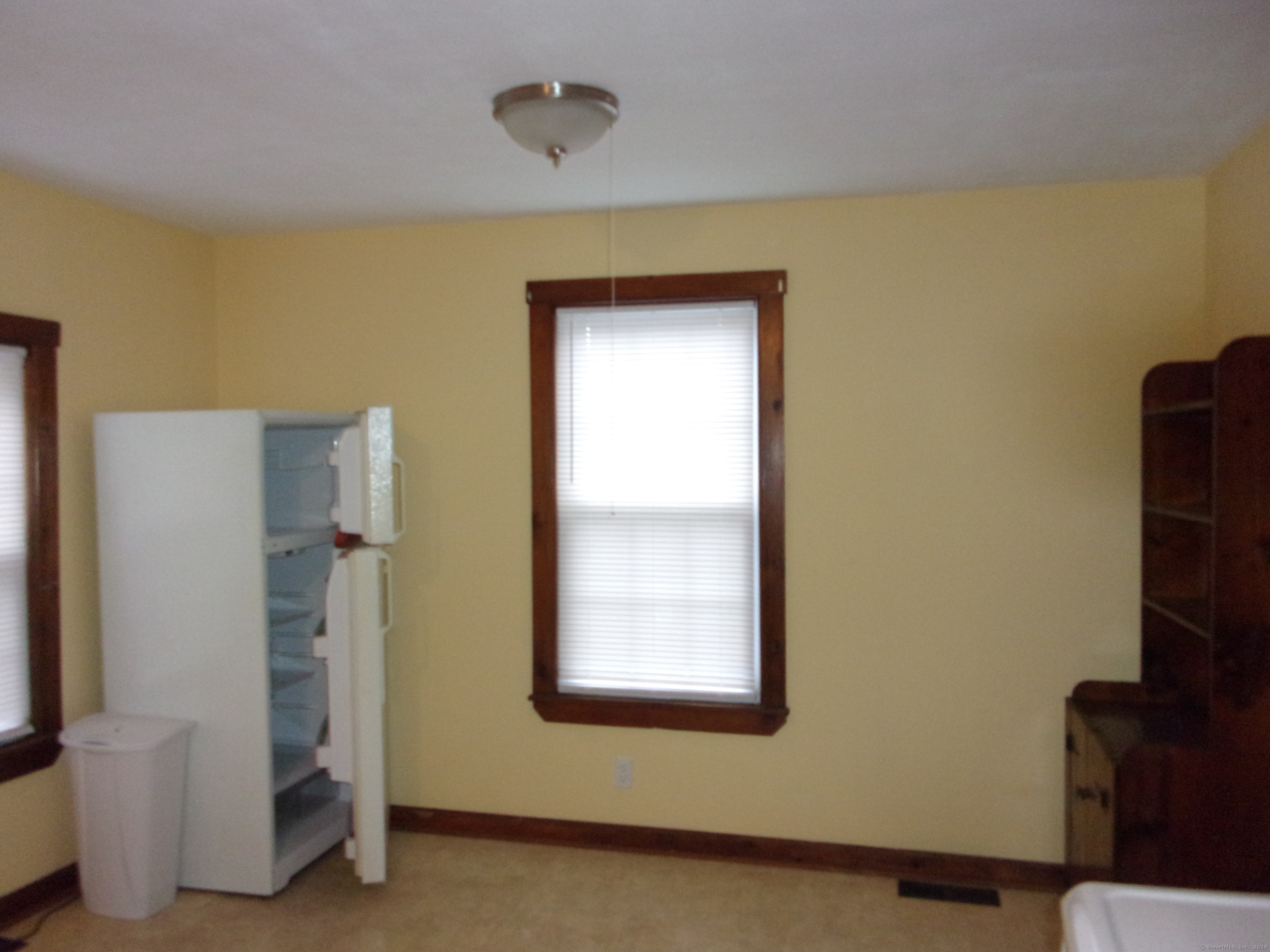 58 Furnace Avenue, Unit B Stafford, CT 06076 - Photo 9 of 14 Eat in KItichen