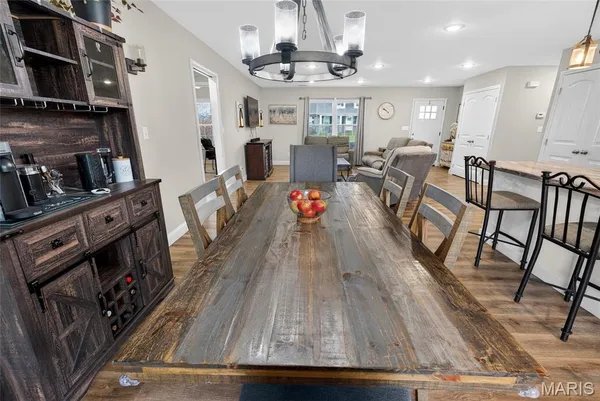 $279,900 | 467 Castle Leoch Drive, Jackson, MO 63755