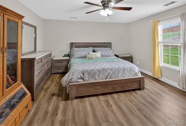 $279,900 | 467 Castle Leoch Drive, Jackson, MO 63755