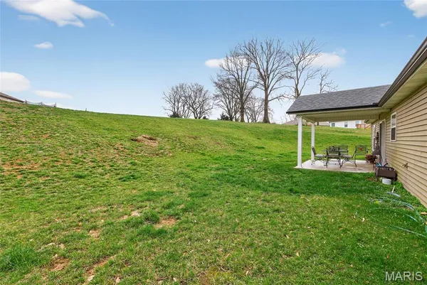 $279,900 | 467 Castle Leoch Drive, Jackson, MO 63755