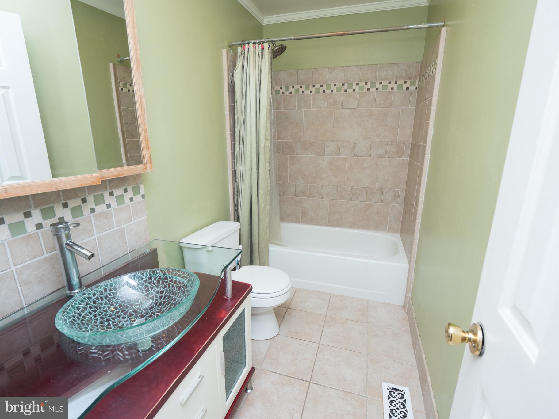 318 Kyle Road Crownsville, MD 21032 - Photo 15 of 30 Bath