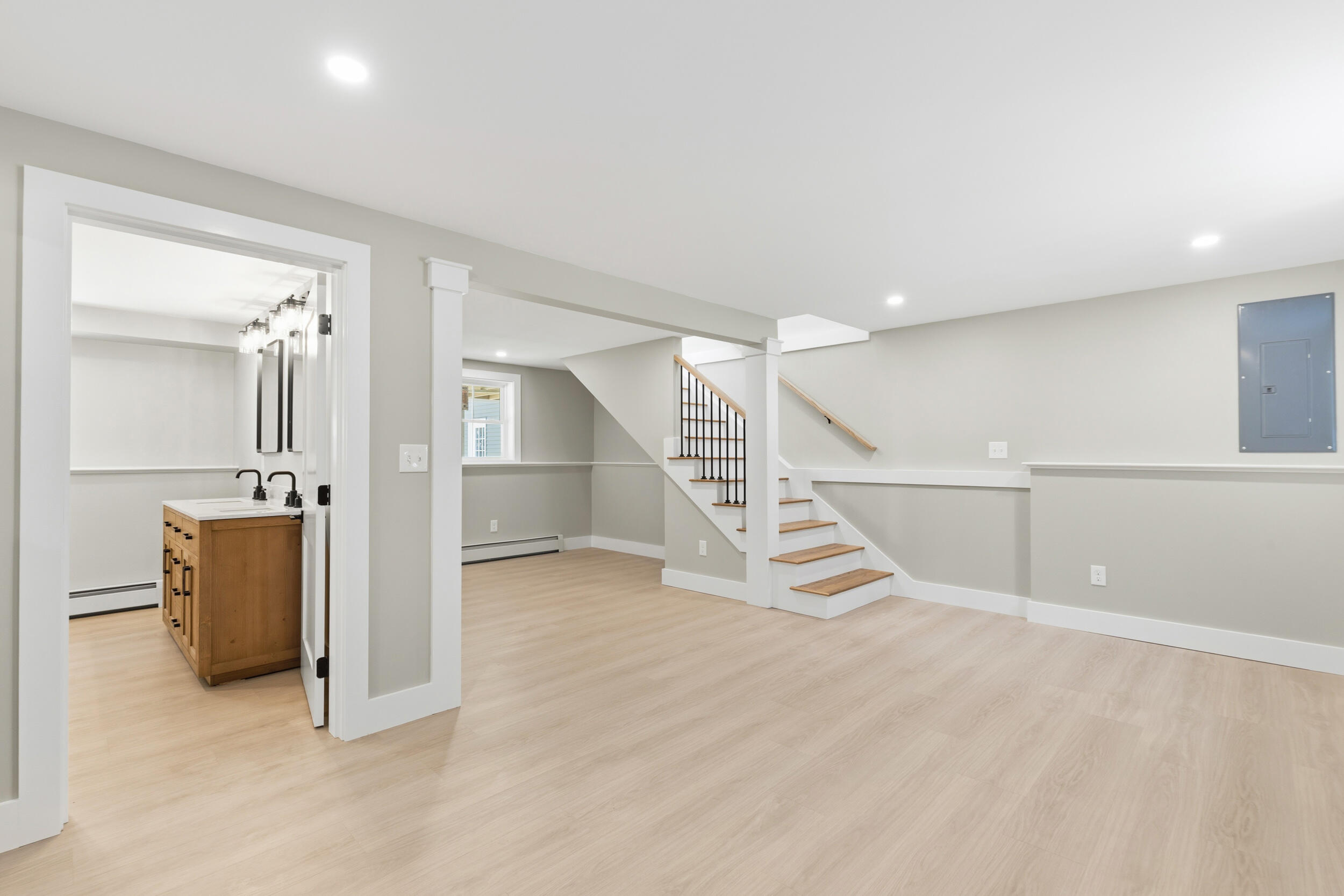 2817 Sanford Road Wells, ME 04090 - Photo 19 of 29 Light and Spacious Area