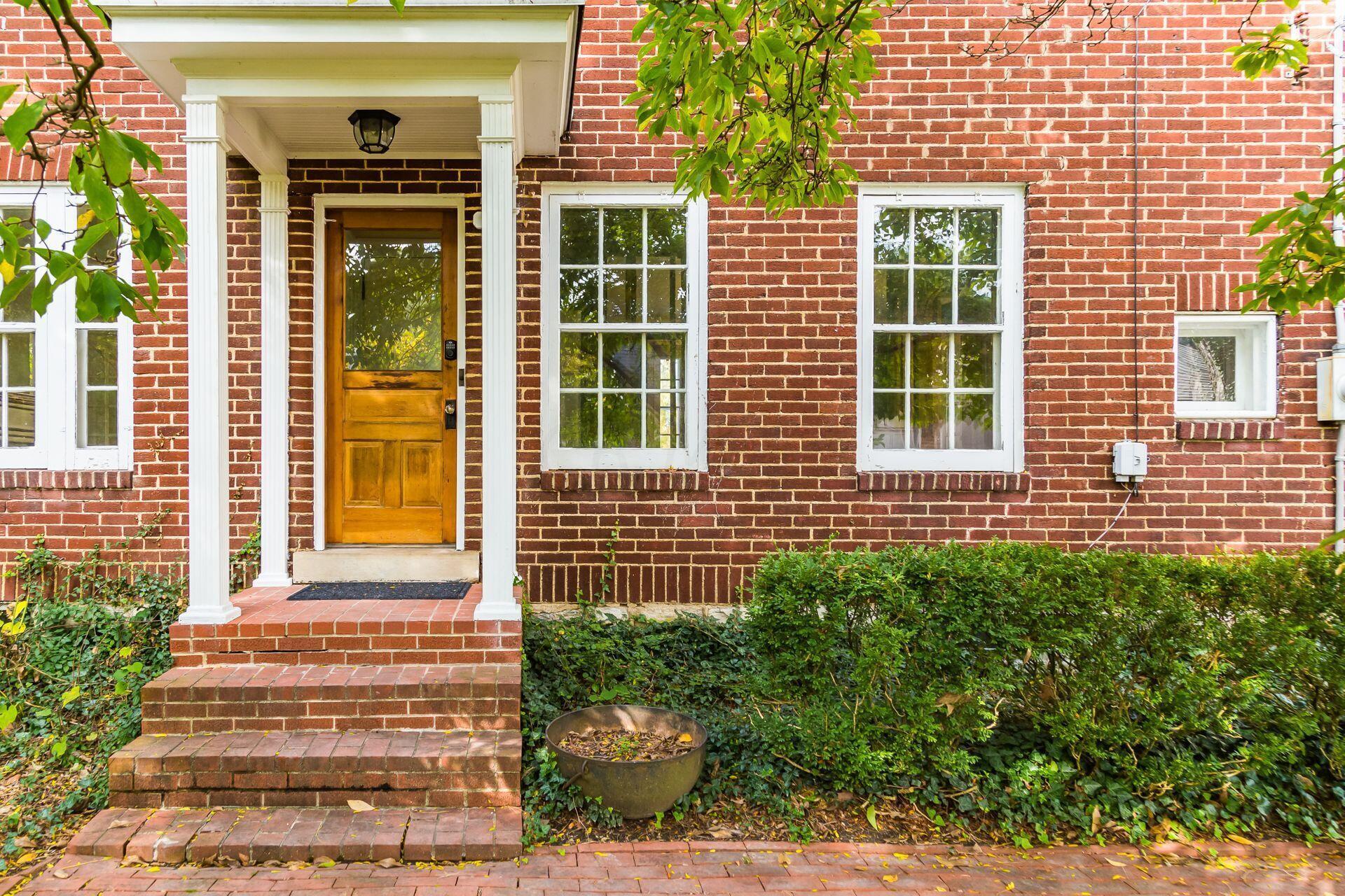 1826 Coventry Road Columbus, OH 43212 - Photo 27 of 39