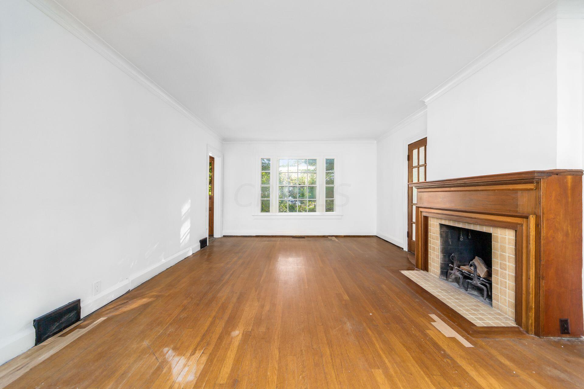 1826 Coventry Road Columbus, OH 43212 - Photo 5 of 39
