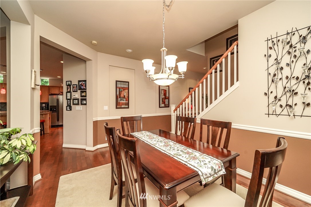 5521 Northeast 2nd Court Renton, WA 98059 - Photo 15 of 39