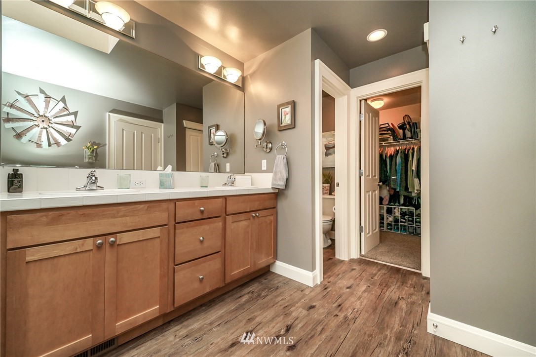 5521 Northeast 2nd Court Renton, WA 98059 - Photo 24 of 39