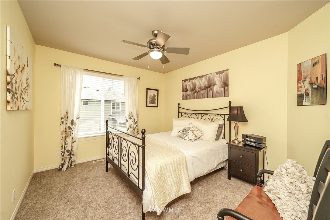5521 Northeast 2nd Court Renton, WA 98059 - Photo 26 of 39