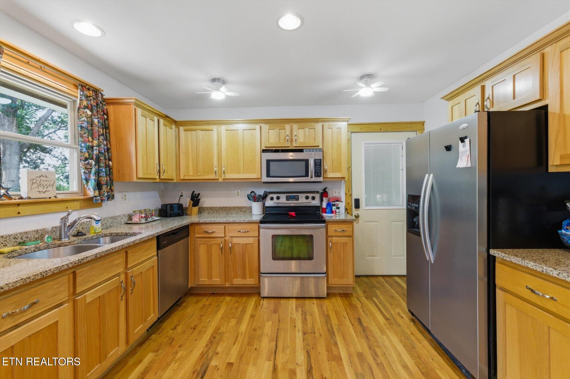 477 Perimeter Road Benton, TN 37307 - Photo 8 of 24