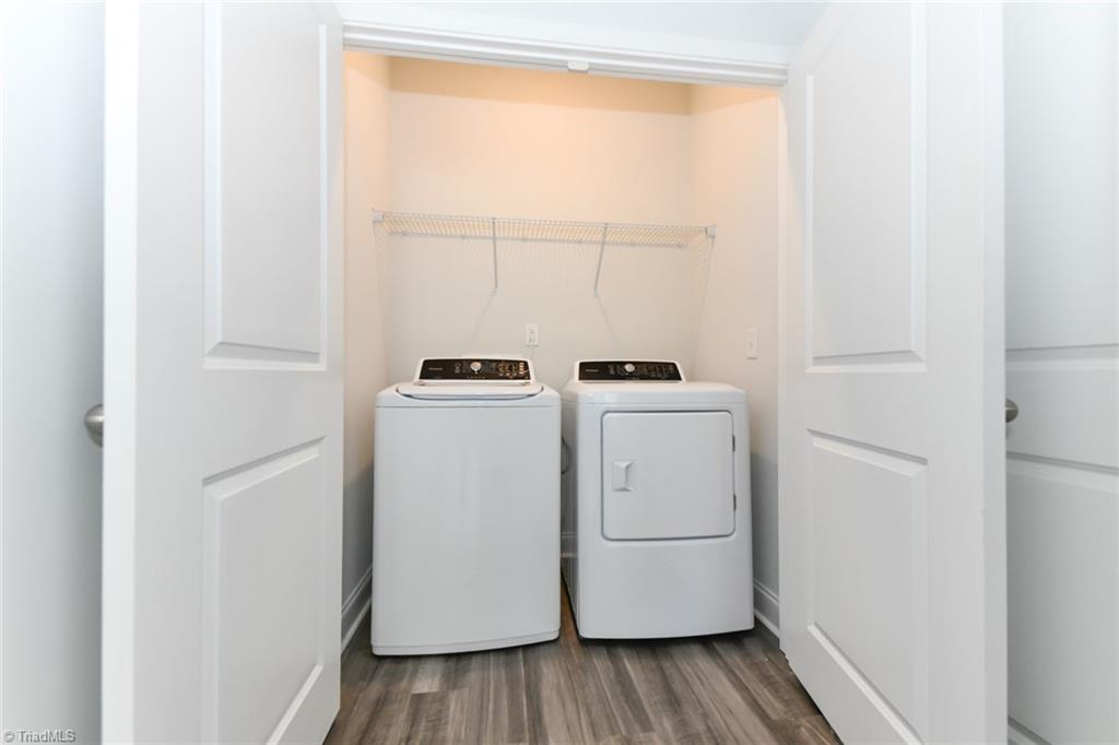 820 Riley Lane Greensboro, NC 27455 - Photo 15 of 38