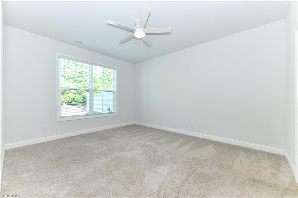 820 Riley Lane Greensboro, NC 27455 - Photo 17 of 38